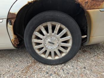 2003 lincoln town-car signature for sale near elk-river, minnesota 92cb9b7fe17c430c82d30595eeac0a85.jpg