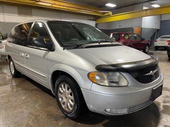 2001 chrysler town-and-country lxi with 235481 miles for sale near elk-river, minnesota 9312a20398504dd28c03bba72081cb1f.jpg
