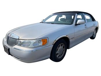 2002 lincoln town-car signature with 144823 miles for sale near elk-river, minnesota 9335caf7a4914c92b1f197dab2f5564a.jpg