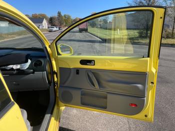 2001 volkswagen new-beetle glx with 161515 miles for sale near elk-river, minnesota 9377c903eb384c278c5454bf31296af5.jpeg
