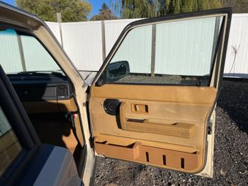 1989 volvo 240 dl with 98289 miles for sale near elk-river, minnesota 93cdca07d061455cb36f1a3e4e3c8af3.jpeg