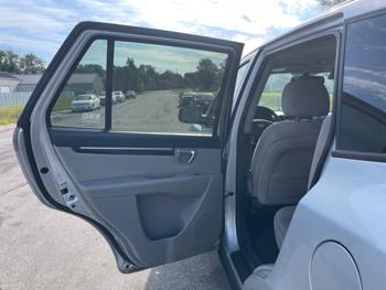 2009 hyundai santa-fe limited-awd with 188570 miles for sale near elk-river, minnesota 9438d5363fec4d67bcb46b64425eb470.jpeg