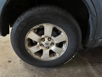 2011 ford escape limited-4wd with 193228 miles for sale near elk-river, minnesota 94949d7355734102b46cb9368435233a.jpeg