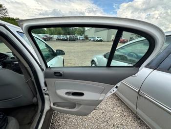 2005 chevrolet cobalt ls-sedan with 197332 miles for sale near elk-river, minnesota 951670e05b374293b5101373f1318007.jpeg