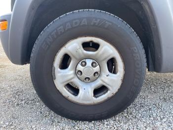 2004 jeep liberty sport-4wd with 132667 miles for sale near elk-river, minnesota 9524d2bab2114c559a4871ad522fe83e.jpeg