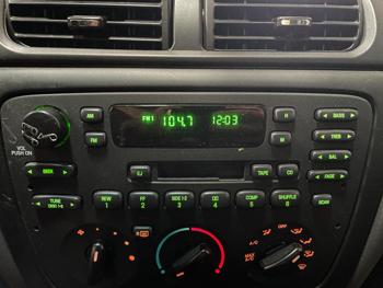 2000 Ford Taurus