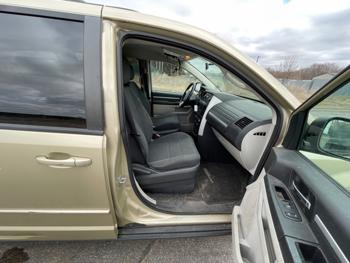 2010 dodge grand-caravan hero with 183494 miles for sale near elk-river, minnesota 95653d9f8662470b98bd52d60c12215a.jpeg