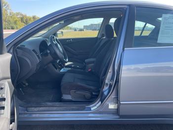 2012 nissan altima 2.5-s with 231871 miles for sale near rochester, minnesota 956c801bda454f70aa8d5cd114bb0570.jpeg