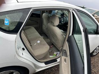 2009 toyota prius 4-door-liftback with 170339 miles for sale near elk-river, minnesota 96cce6e79a624ad89053634ad03feb3a.jpg