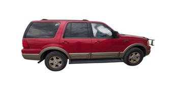 2003 ford expedition eddie-bauer-4wd with 185881 miles for sale near elk-river, minnesota 9728946da0b84a9b8f36147757a617cb.jpg