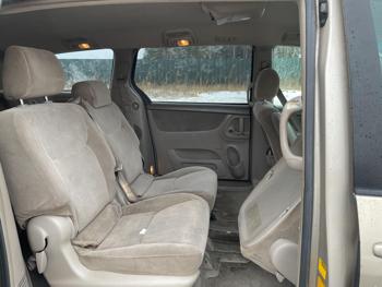 2004 toyota sienna le,ce with 177599 miles for sale near elk-river, minnesota 975425635adf4a38a1c573564a8a097e.jpg