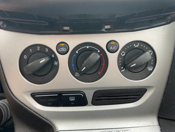 2014 ford focus se-sedan with 109384 miles for sale near burnsville, minnesota 977ac3b7638340a2b8ecbe239373cacc.jpeg