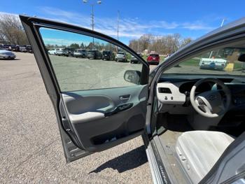 2013 toyota sienna le-fwd-8-passenger-v6 with 309236 miles for sale near brainerd, minnesota 977ce6424950426992660e398f1dd310.jpeg