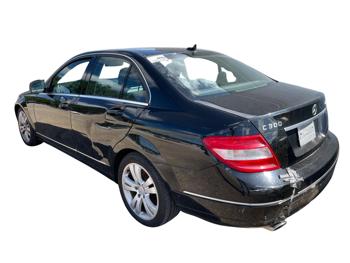 2009 mercedes-benz c-class c300-4matic-sport-sedan with 181798 miles for sale near elk-river, minnesota 9785b18964a94182a2c17cef7135dc44.jpg