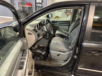 2009 dodge grand-caravan sxt with 187638 miles for sale near elk-river, minnesota 97a8eb69adb54bbd81c06232c4a2ce60.jpeg