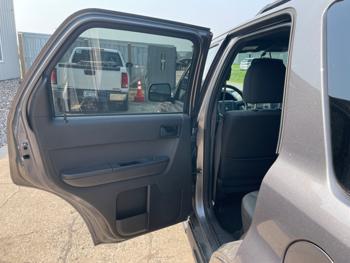 2012 ford escape xlt-4wd with 149680 miles for sale near elk-river, minnesota 97bd4195f2484679ba9511b393c12b6c.jpeg
