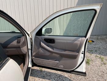 1997 toyota avalon with 195058 miles for sale near elk-river, minnesota 97d8c13d256742bb8e9e19c410458a8e.jpeg