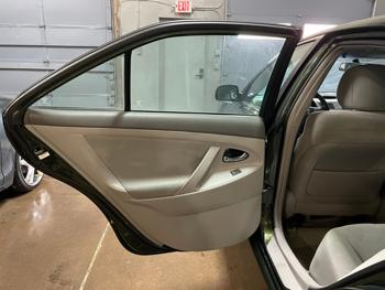 2011 toyota camry base with 199981 miles for sale near elk-river, minnesota 980453deb2804bb8871626bdf1b4219c.jpg