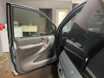 2004 Dodge Caravan