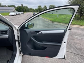 2013 volkswagen jetta se with 148618 miles for sale near elk-river, minnesota 98575b45db2b41eabdc3d4e96eeeb21e.jpeg