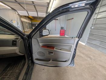 2007 jeep grand-cherokee limited-4wd with 190229 miles for sale near elk-river, minnesota 98cc9f0854484d459fe5172c7fe933a0.jpg