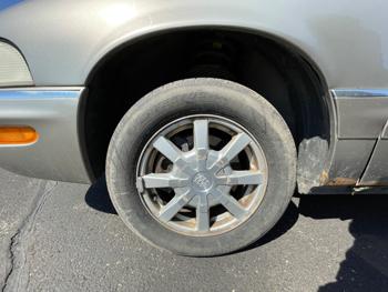 2001 buick park-avenue with 172418 miles for sale near columbus, minnesota 98e05161fb374714b93cfa69b708c579.jpeg