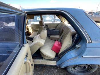 1980 mercedes-benz w123 for sale near columbus, minnesota 990fc2b651884be2835b7276e5ead36e.jpeg