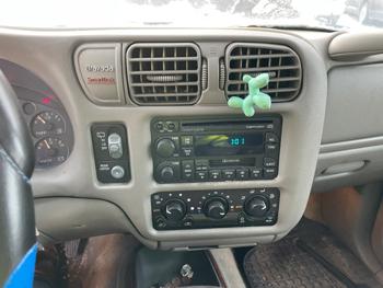 2000 oldsmobile bravada 4d-suv-awd with 113933 miles for sale near elk-river, minnesota 99430e7a252b44daa0311b42f48acf9a.jpeg