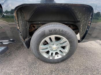 2015 chevrolet silverado-1500 lt-crew-cab-4wd with 136705 miles for sale near savage, minnesota 99d745270f7648e0aef4264f0fcd8047.jpeg