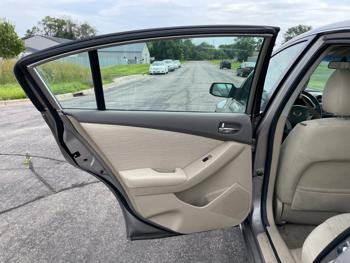 2012 nissan altima 2.5-s with 123015 miles for sale near elk-river, minnesota 99ea95f30a59450bac609d7568f6fe7d.jpeg