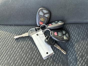 2008 gmc yukon-xl sle with 240937 miles for sale near elk-river, minnesota 9a5e48053f8049caa53ff69171fc3127.jpeg