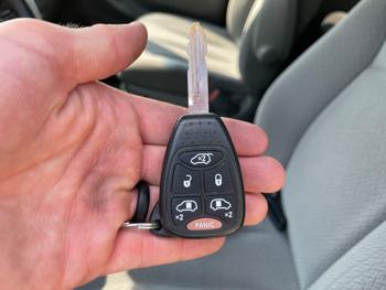 2007 chrysler town-&-country touring with 161981 miles for sale near elk-river, minnesota 9ac96b2dfd31432e855d5353822f7529.jpeg