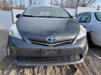 2013 toyota prius-v with 153265 miles for sale near elk-river, minnesota 9b0fc46307fa40d4acd1f66f29e9e38d.jpg