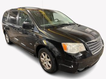 2008 chrysler town-and-country touring-signature with 172420 miles for sale near elk-river, minnesota 9b1166c3e6784780a4d4c1cbe707141d.jpg