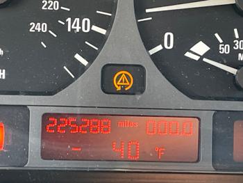 2001 bmw 3-series 325i with 225288 miles for sale near elk-river, minnesota 9b359c5b0e2445a9bce832e3e0d13c4e.jpeg