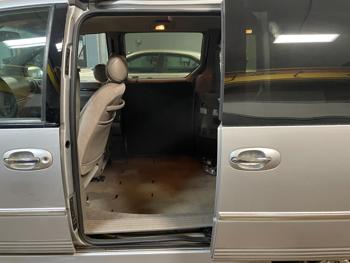 2000 chrysler town-&-country limited with 89273 miles for sale near elk-river, minnesota 9b5668be7ced4fd2ba495e823d057c17.jpg