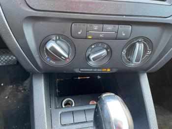 2011 volkswagen jetta se with 123483 miles for sale near elk-river, minnesota 9bae92afe82448bca3165f4db042dc2d.jpg
