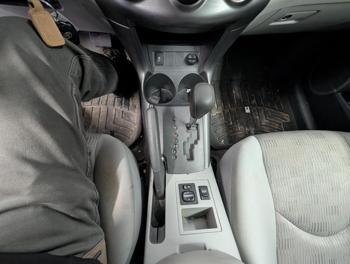 2010 toyota rav4 base-i4-4wd with 209322 miles for sale near elk-river, minnesota 9c457f4a47764d0a9f6447f7b75bb2ac.jpg