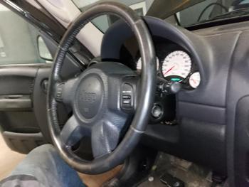 2004 jeep liberty sport-4wd with 146977 miles for sale near elk-river, minnesota 9c535d2854ac459ea0dd7dd21f2316d8.jpg