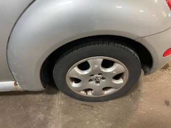 2003 volkswagen new-beetle gls-2.0l with 148944 miles for sale near elk-river, minnesota 9c6de93ed11b4502804fd85455b4e852.jpeg