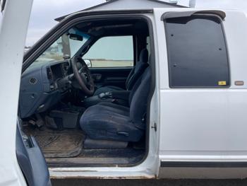 1998 chevrolet c-k-1500 k1500-4wd with 238024 miles for sale near alexandria, minnesota 9cc57a8d9a144e42ae1ea2b737eb2f9f.jpeg