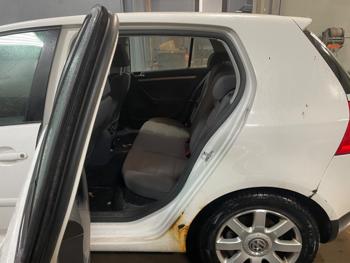 2008 volkswagen rabbit 4-door-s with 119910 miles for sale near elk-river, minnesota 9d17723bde02412287b1786a7ebfaa53.jpeg