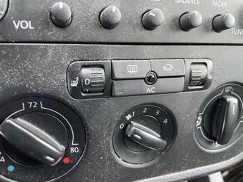 2007 volkswagen jetta 2.5l-w--pkg.-1-&-sunroof with 197375 miles for sale near elk-river, minnesota 9d72b6d3eef44e6b81a6e17da61d1db0.jpeg