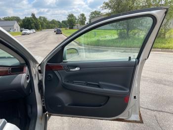 2006 chevrolet impala lt with 304924 miles for sale near elk-river, minnesota 9d731556604546939782f770a4f237a7.jpeg