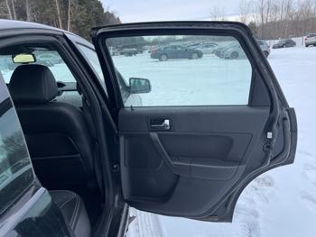 2009 ford focus sel-sedan with 193577 miles for sale near elk-river, minnesota 9de5766f1b51495d918ee6fbb086b59e.jpeg