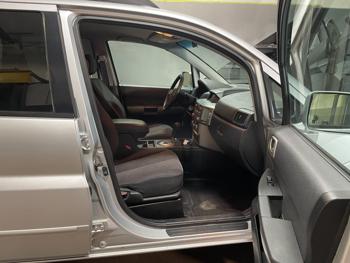 2004 mitsubishi endeavor xls with 220550 miles for sale near elk-river, minnesota 9de58363452848f1b2ff42114c834dce.jpg
