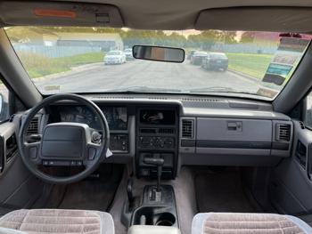 1994 jeep grand-cherokee se-4wd with 166873 miles for sale near elk-river, minnesota 9e71f3f271184401bb4b7f64cfc00ed4.jpeg