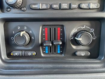 2004 chevrolet silverado-1500 ext.-cab-short-bed-4wd with 180428 miles for sale near elk-river, minnesota 9f17e051bcc44d1282262435037a751d.jpeg