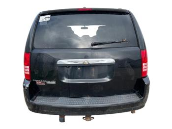 2008 chrysler town-&-country touring with 204610 miles for sale near elk-river, minnesota 9fb30774ac8f47bab8d7ece3ce35101b.jpg