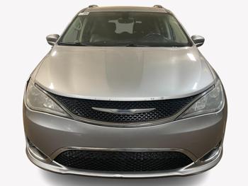 2017 chrysler pacifica touring-l with 146565 miles for sale near elk-river, minnesota a0435500baee4296a9a5c8aa34e05d05.jpg
